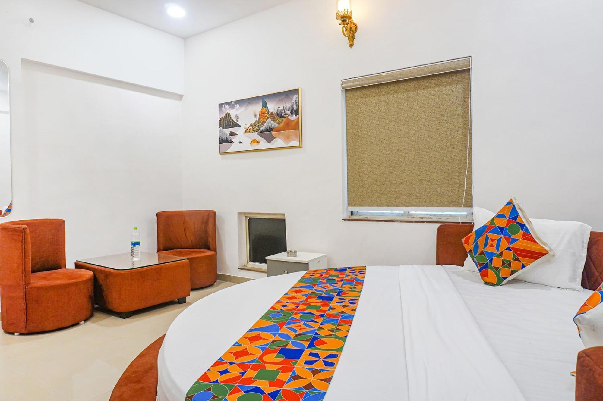 Hotel O The Leela Inn Pune Exteriör bild