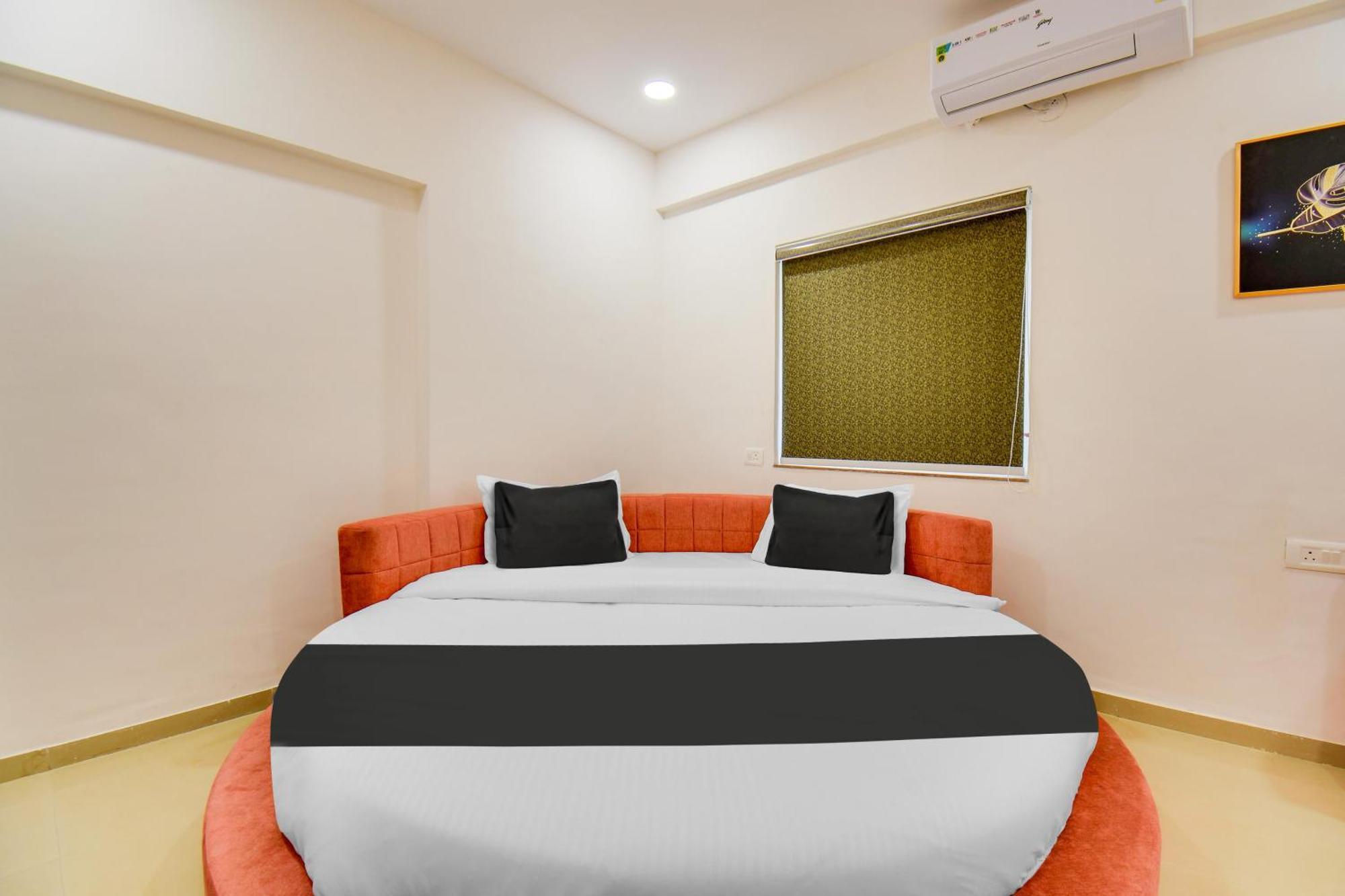 Hotel O The Leela Inn Pune Exteriör bild