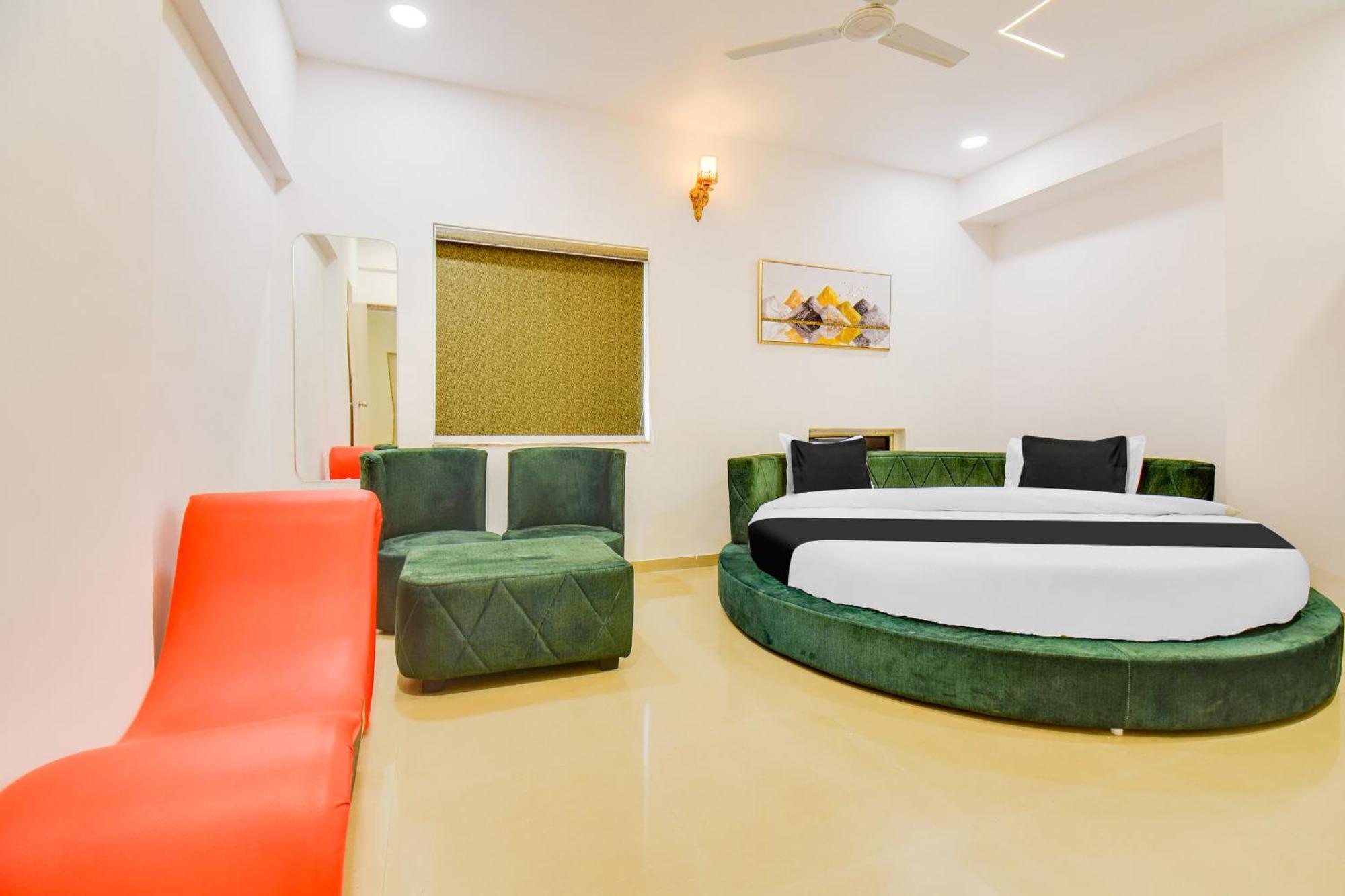 Hotel O The Leela Inn Pune Exteriör bild