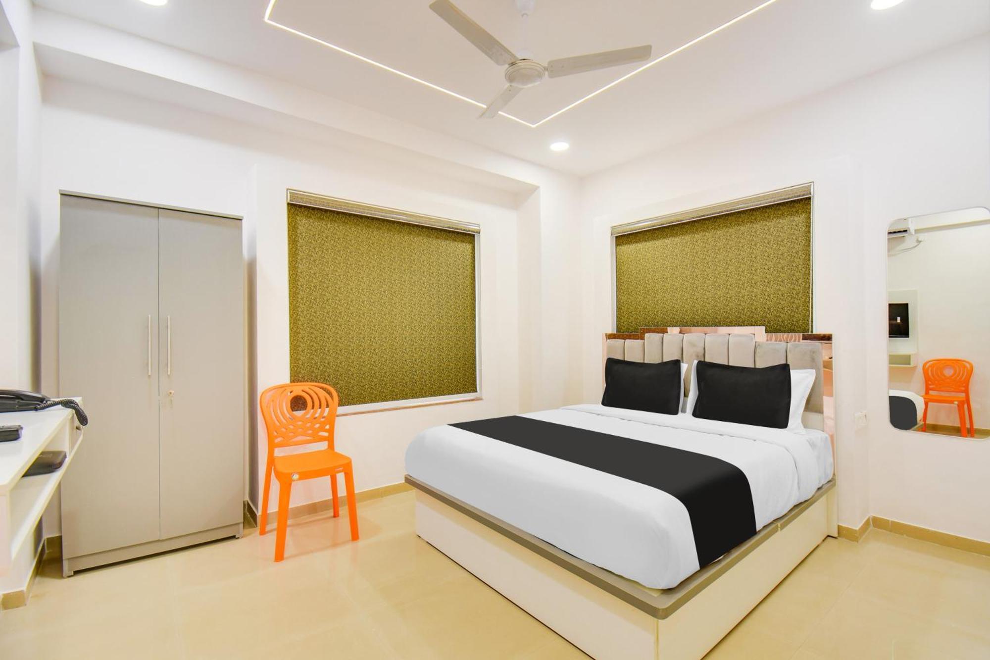 Hotel O The Leela Inn Pune Exteriör bild